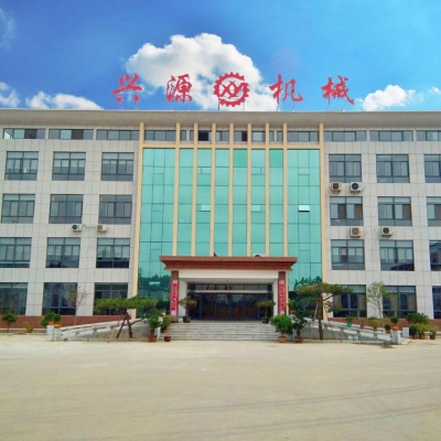 以科技創(chuàng)新為引領(lǐng)、先進(jìn)制造業(yè)為骨干